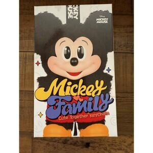 *Pop Mart* Disney Mickey Family Cute Together Series Blind Box *NEW* *SEALED*